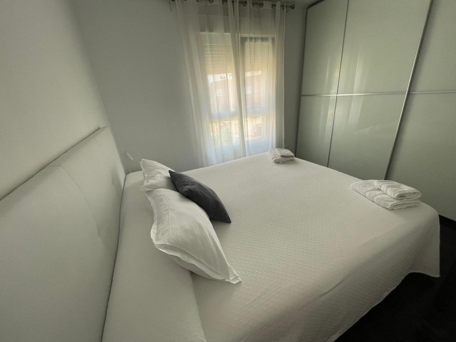 Apartamento 4 EN PRIMERA LÍNEA DE PLAYA Almeria Exterior foto